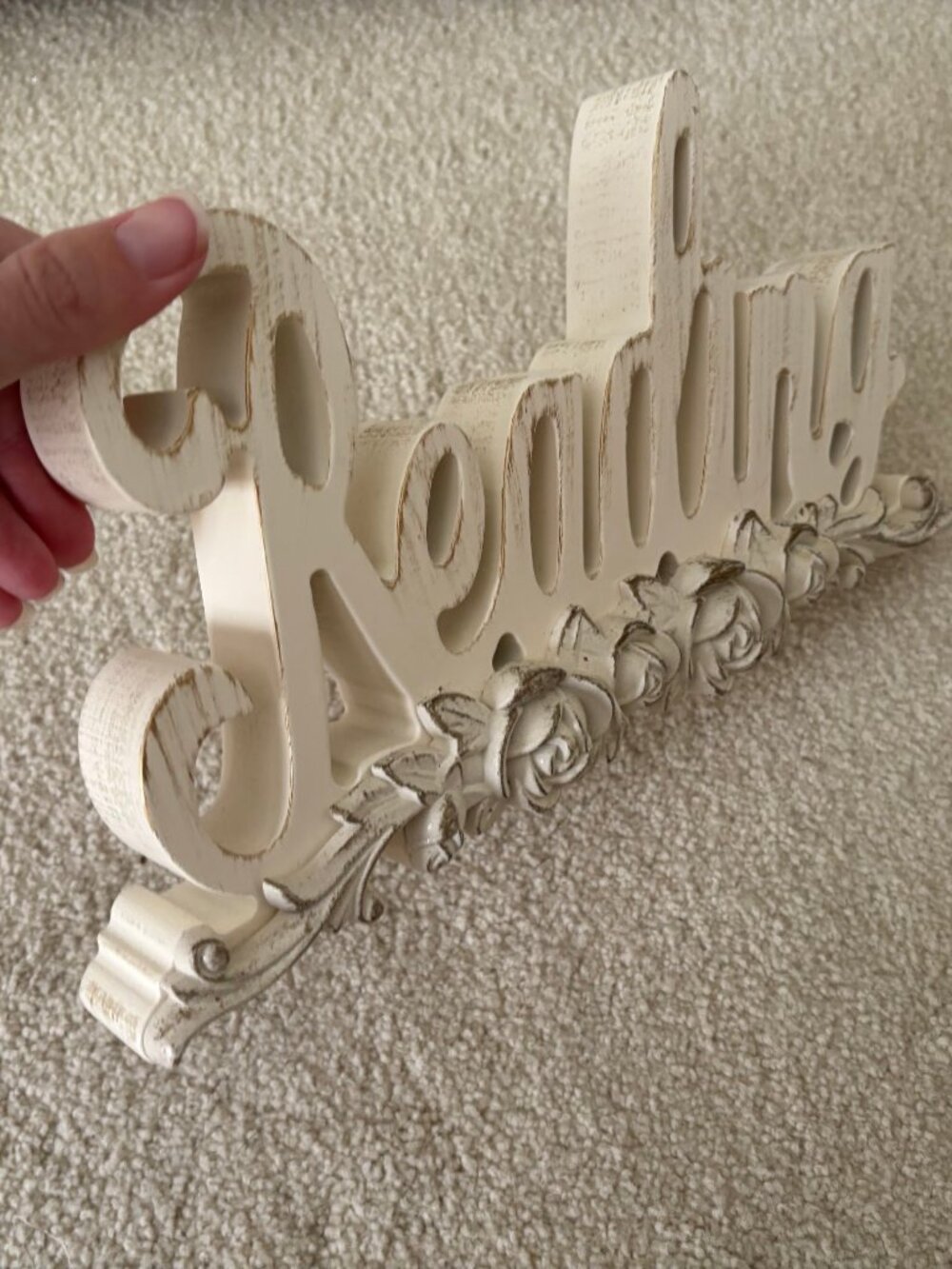 NWOT! Michael's Ivory 'Reading' Decor Sign